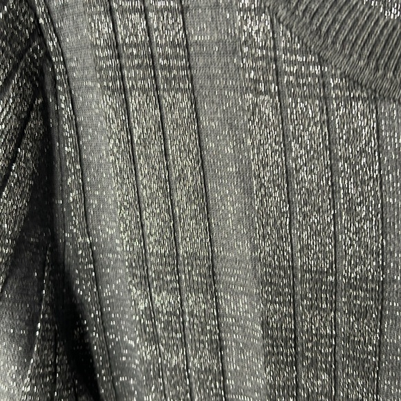 Tommy Hilfiger Women’s Sweater - Picture 3 of 4